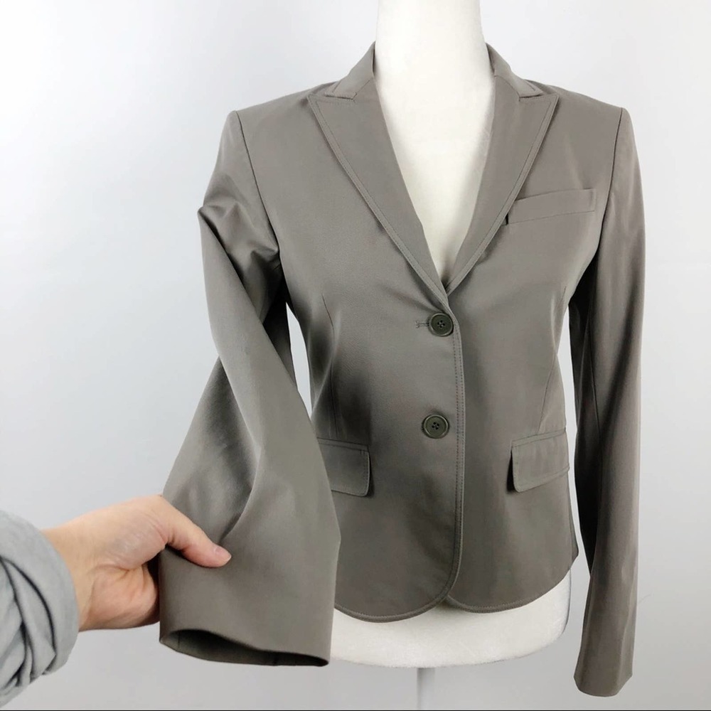 Theory Tailored Fitted 2 Button Front Blazer Sz 6 - image 3